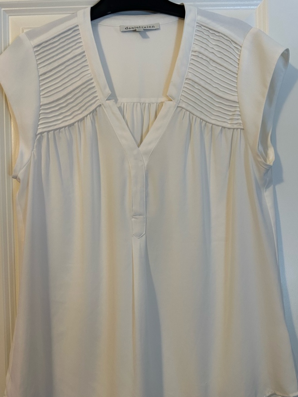 Daniel Rainn Cream Pleated Front V-Neck Blouse